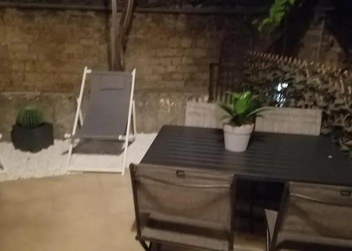 La Petite Maison D\'Arnal