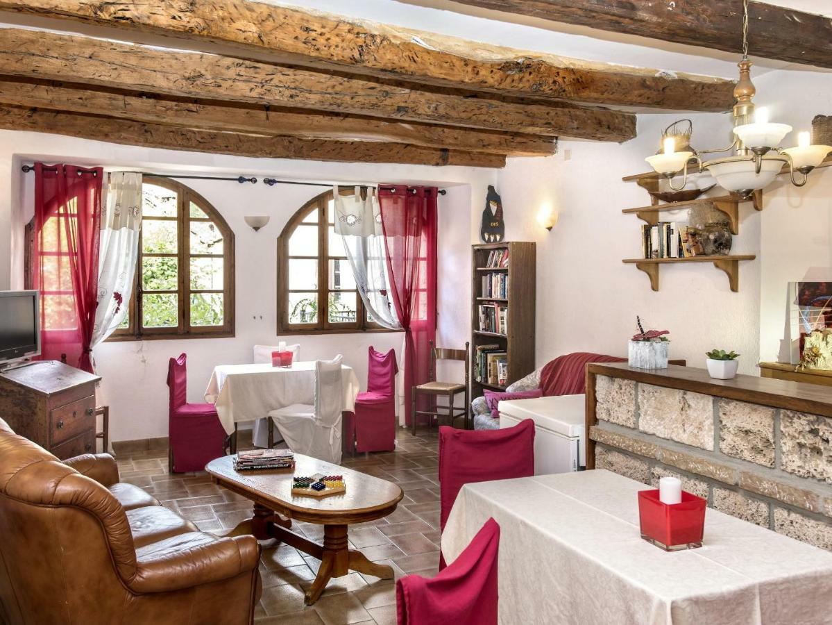 Ferienhaus La Petite Maison D'arnal *